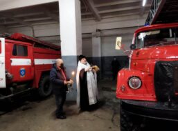 Клирики Борисоглебского благочиния посетили районные отделения МЧС