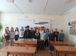 Школьникам рассказали об акции «Белый цветок»
