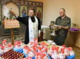В рамках пасхальной акции священник посетил Дом престарелых и инвалидов