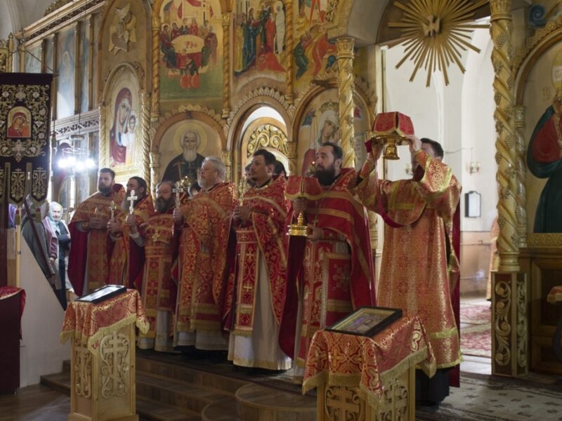 Соборное богослужение в Никольском храме г. Борисоглебска